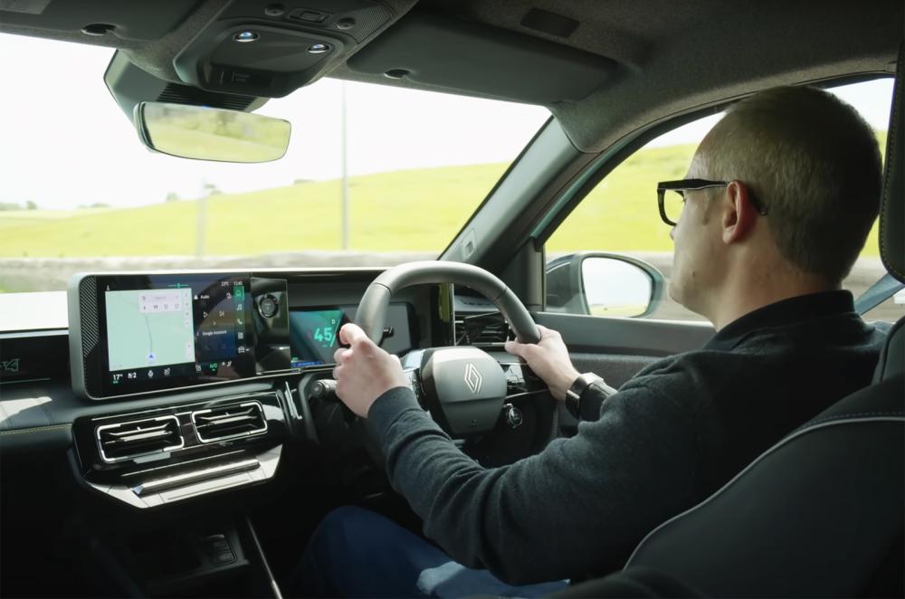 Renault 4 dashboard with driver