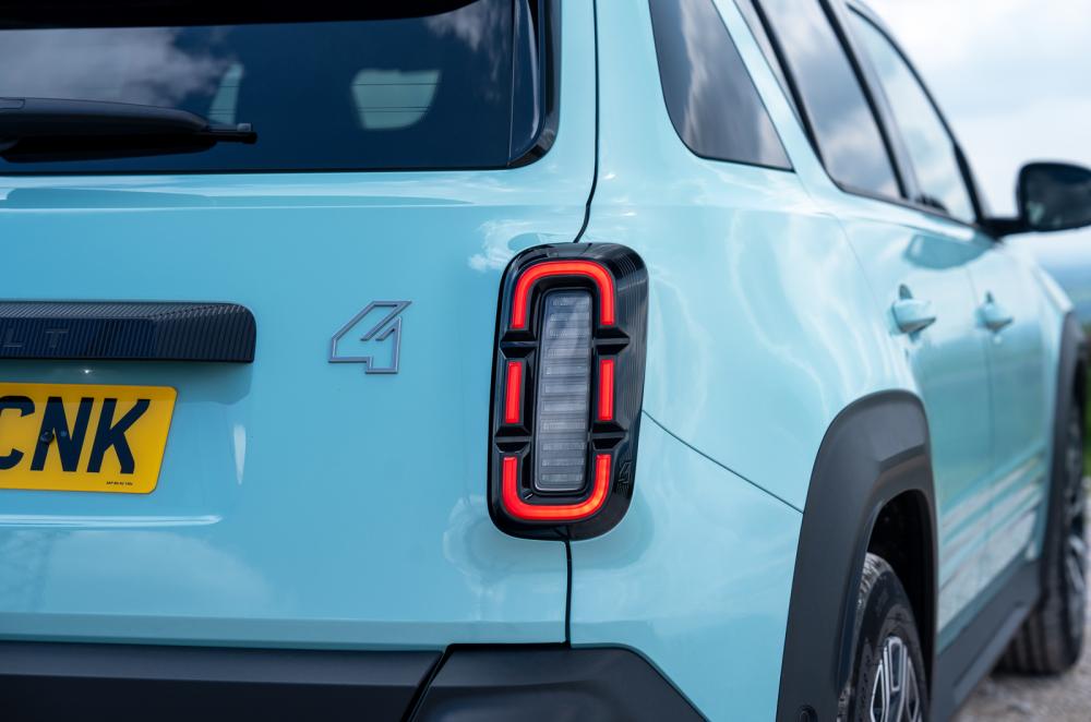 Renault 4 rear light