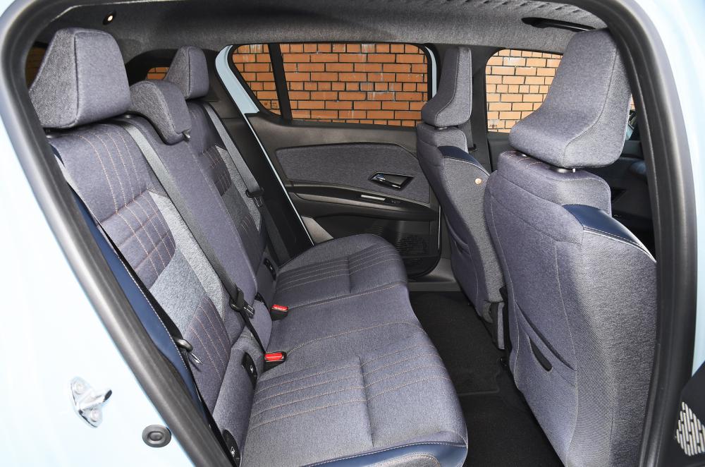 Renault 4 rear seats