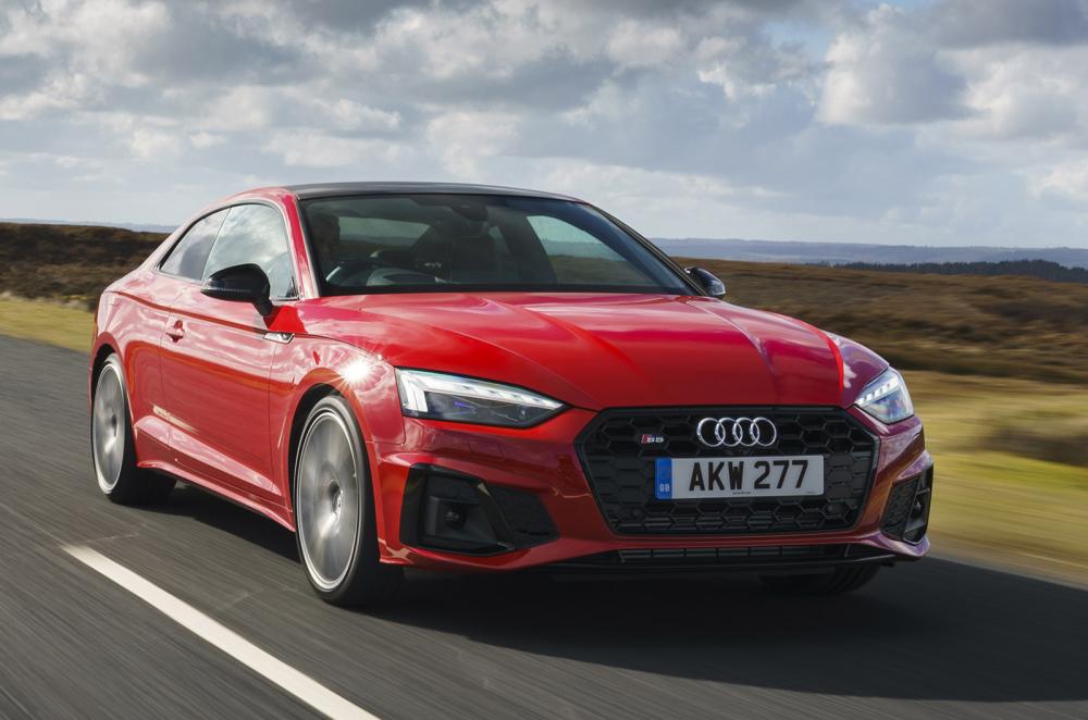 Audi S5 front right driving