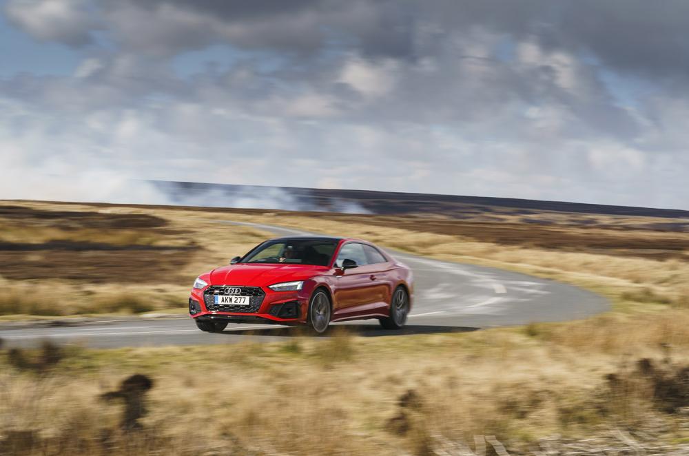 Audi S5 front cornering