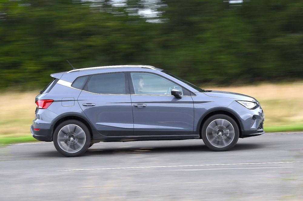 Seat Arona right driving