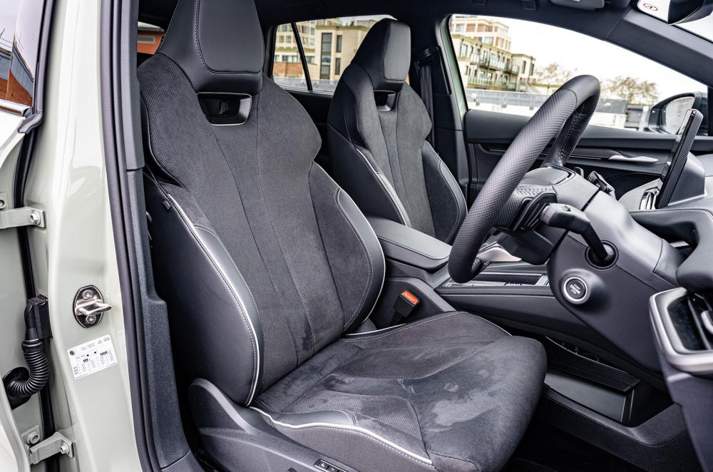 Skoda Elroq front seats