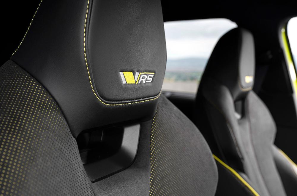Skoda Elroq vRS headrest
