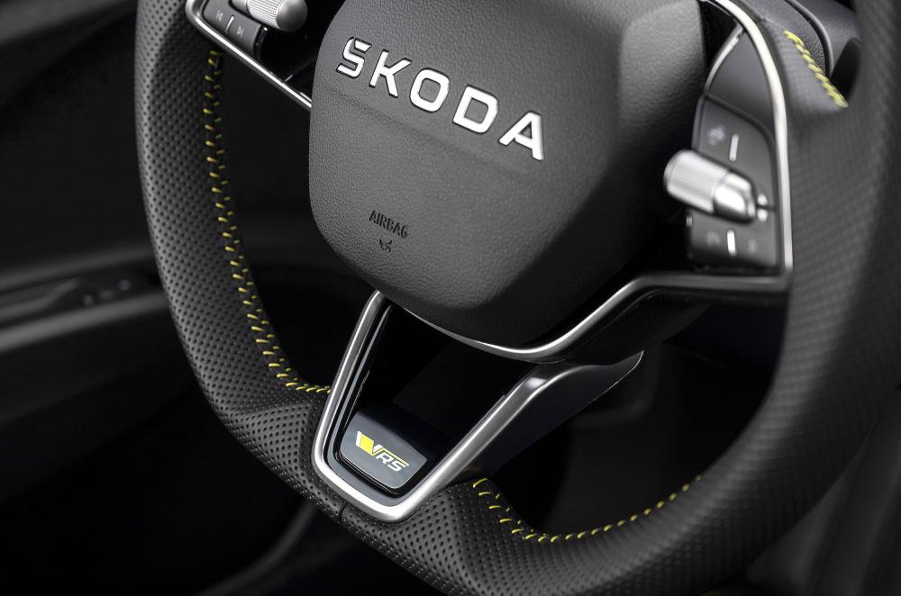 Skoda Elroq vRS steering wheel detail
