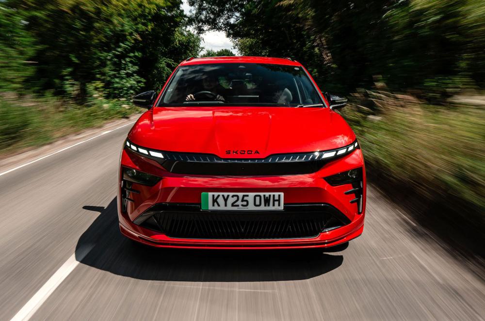 Skoda Enyaq vRS front driving