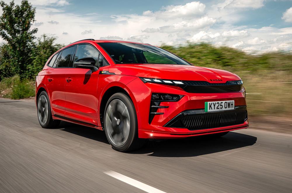 Skoda Enyaq vRS front right driving