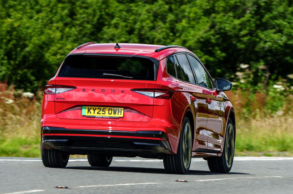 Skoda Enyaq vRS rear right driving