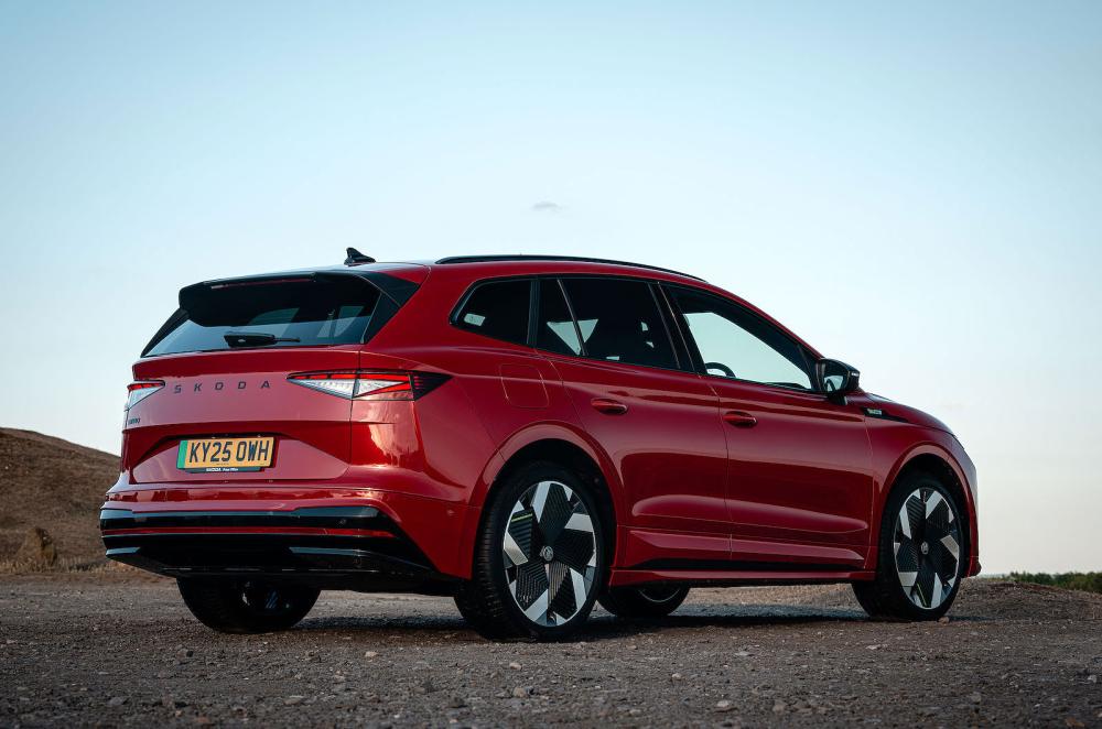 Skoda Enyaq vRS rear right static