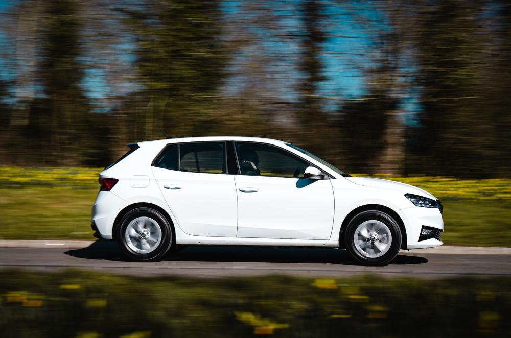 Skoda Fabia driving side