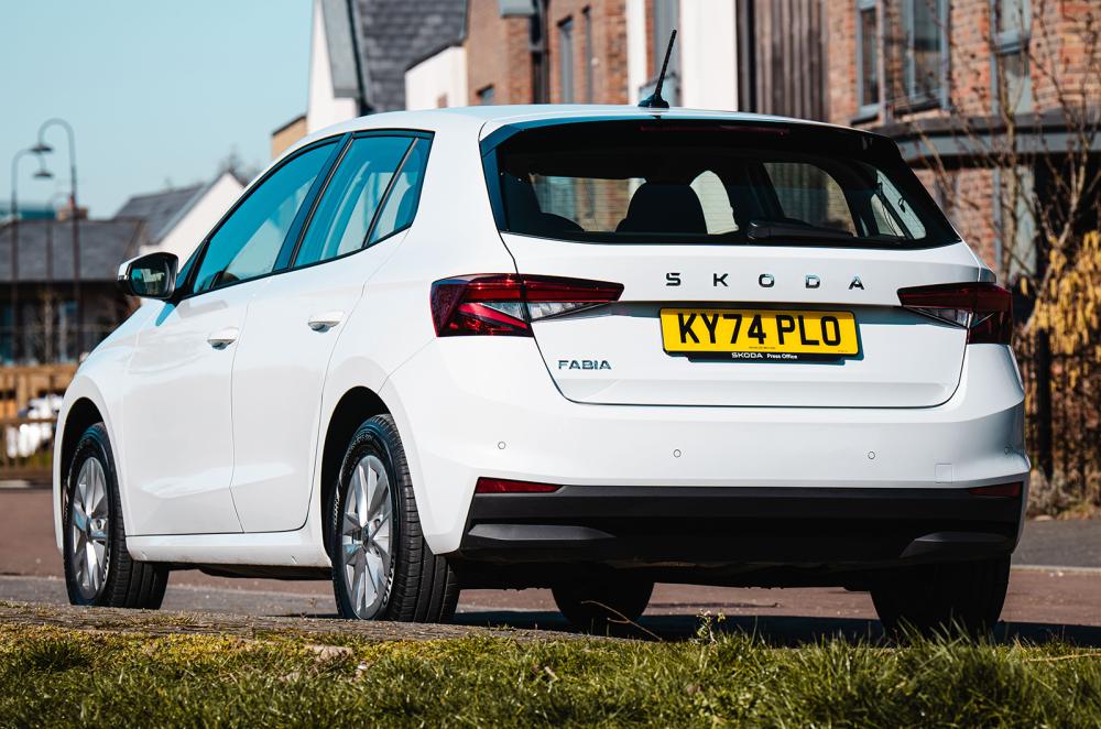 Skoda Fabia static rear left