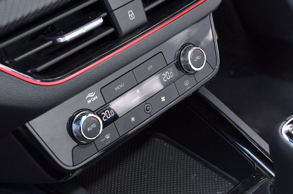 Skoda Kamiq air-con controls