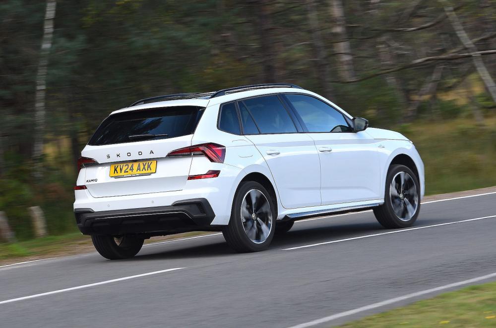 Skoda Kamiq rear right driving