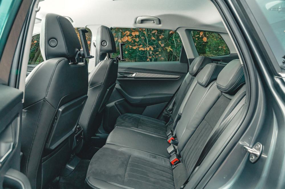 Skoda Karoq interior back seats