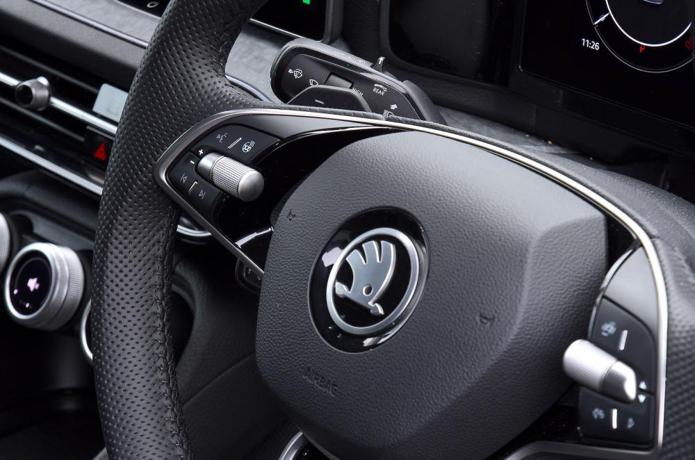 Skoda Kodiaq steering wheel detail