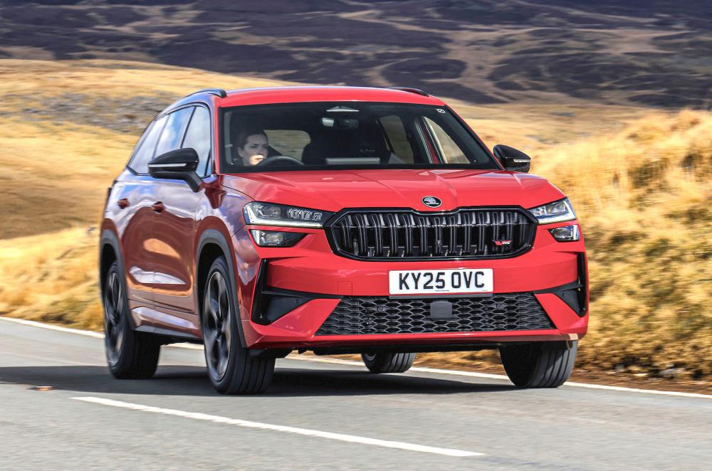 Skoda Kodiaq vRS front right driving