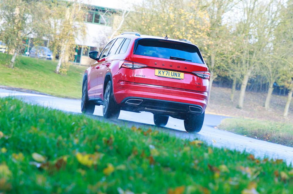 Skoda Kodiaq vRS rear cornering