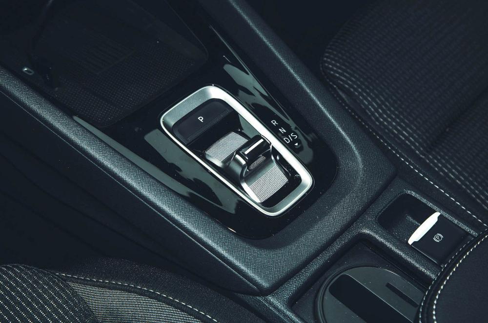 Skoda Octavia gear selector