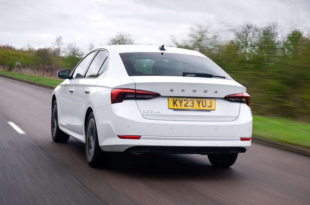 Skoda Octavia rear left driving