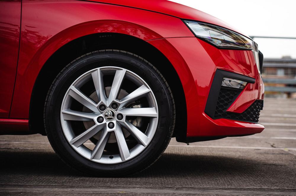 Skoda Scala alloy wheel