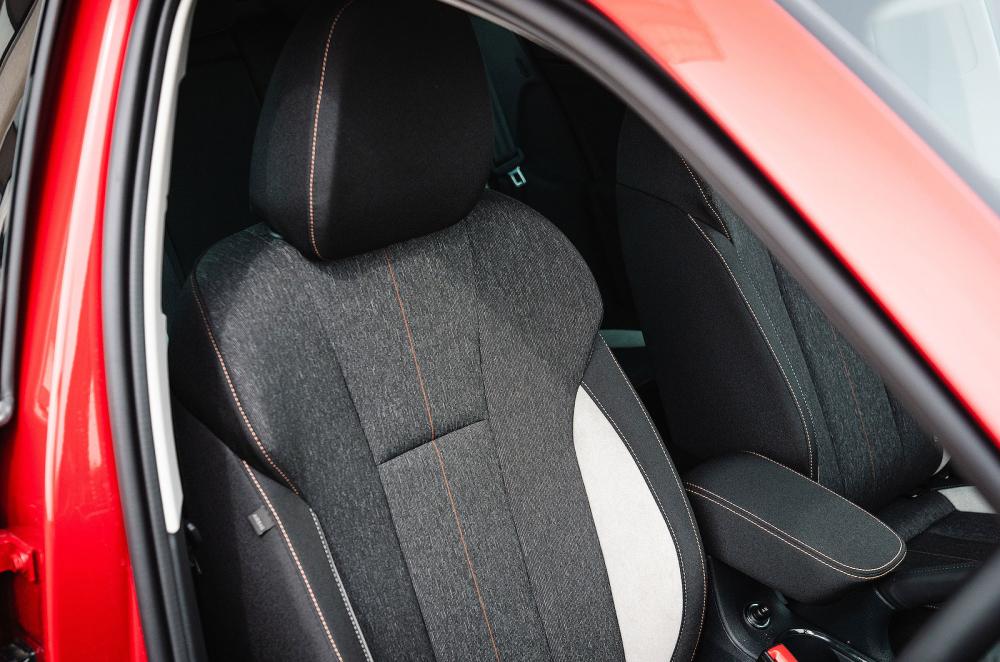 Skoda Scala front seats