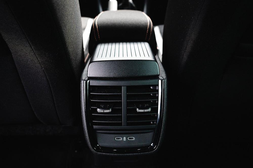 Skoda Scala rear interior vents