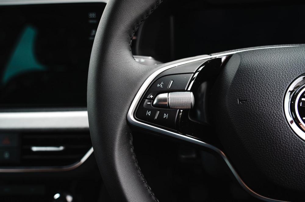 Skoda Scala steering wheel detail