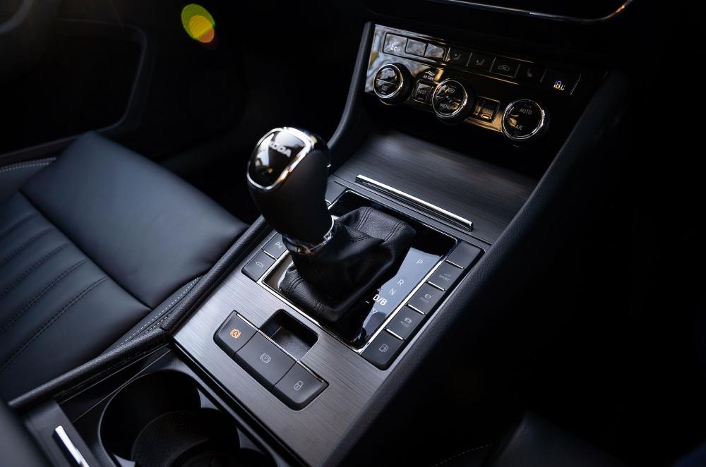 Used Skoda Superb Estate 2015-2024 interior detail