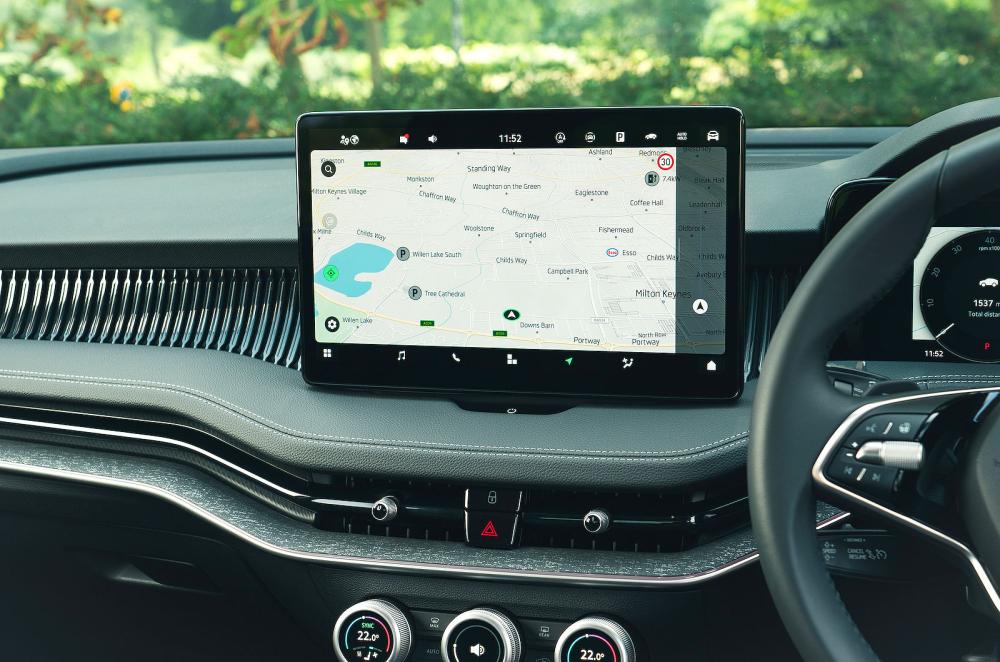 Skoda Superb infotainment touchscreen
