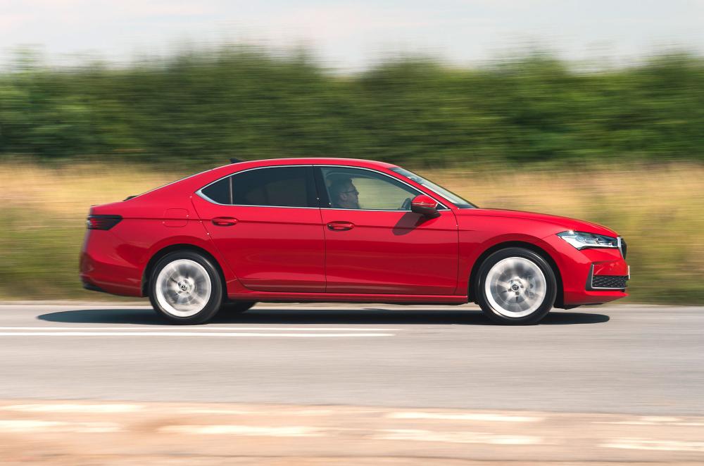 Skoda Superb right driving