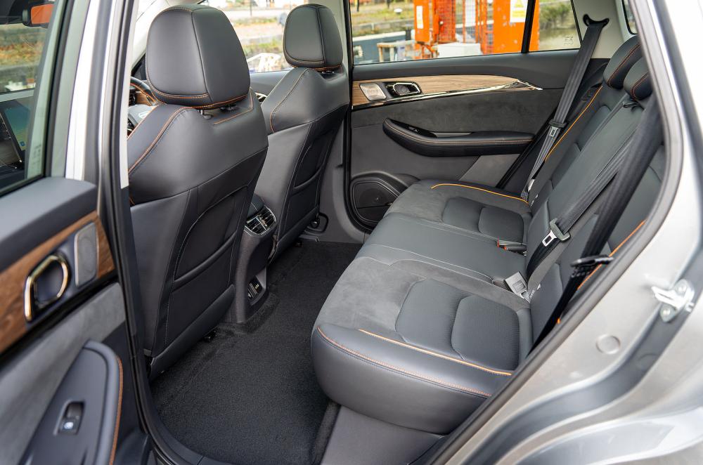 Skywell BE11 back seats