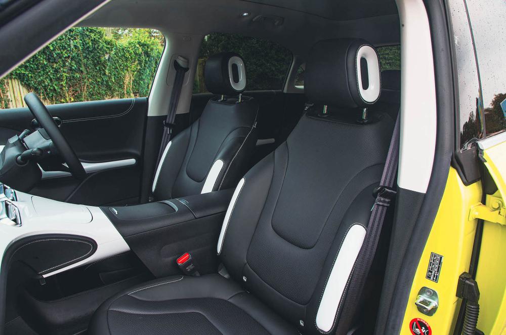 Smart #1 interior front seats