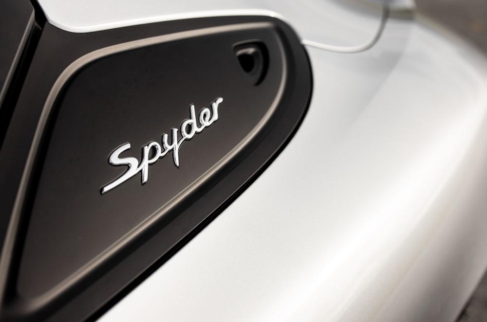 Porsche 718 Boxster Spyder badge detail