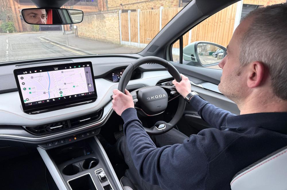 Steve Huntingford test driving Skoda Elroq