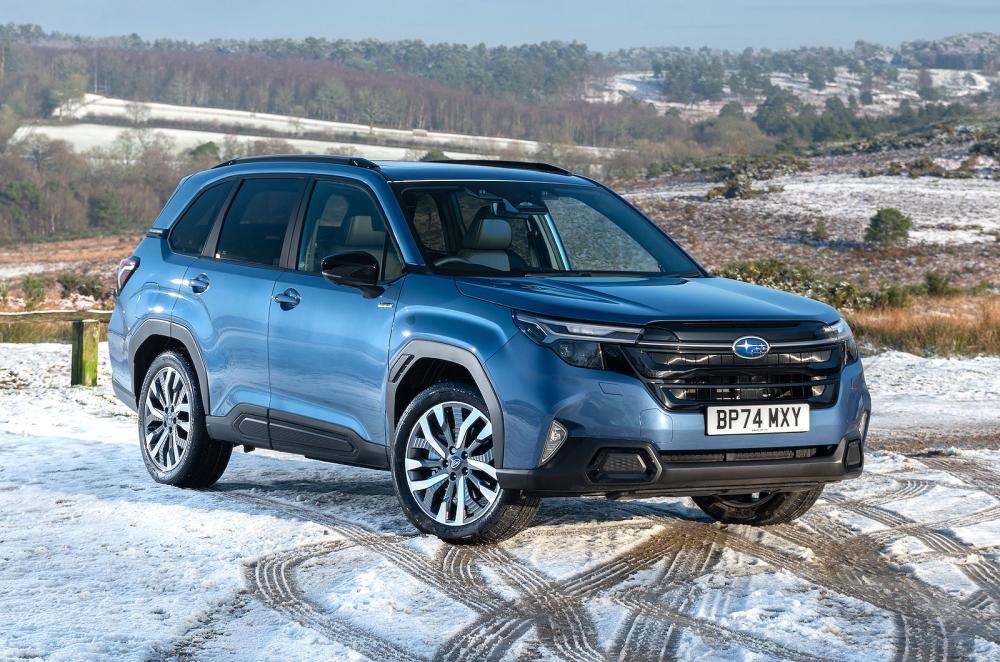 Subaru Forester front right static