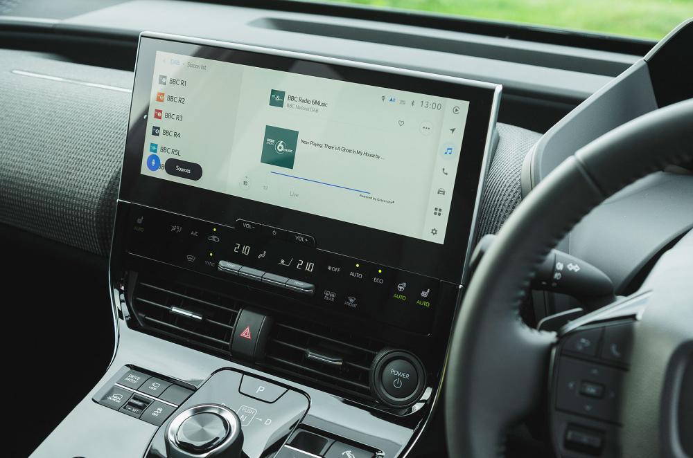 Subaru Solterra infotainment touchscreen