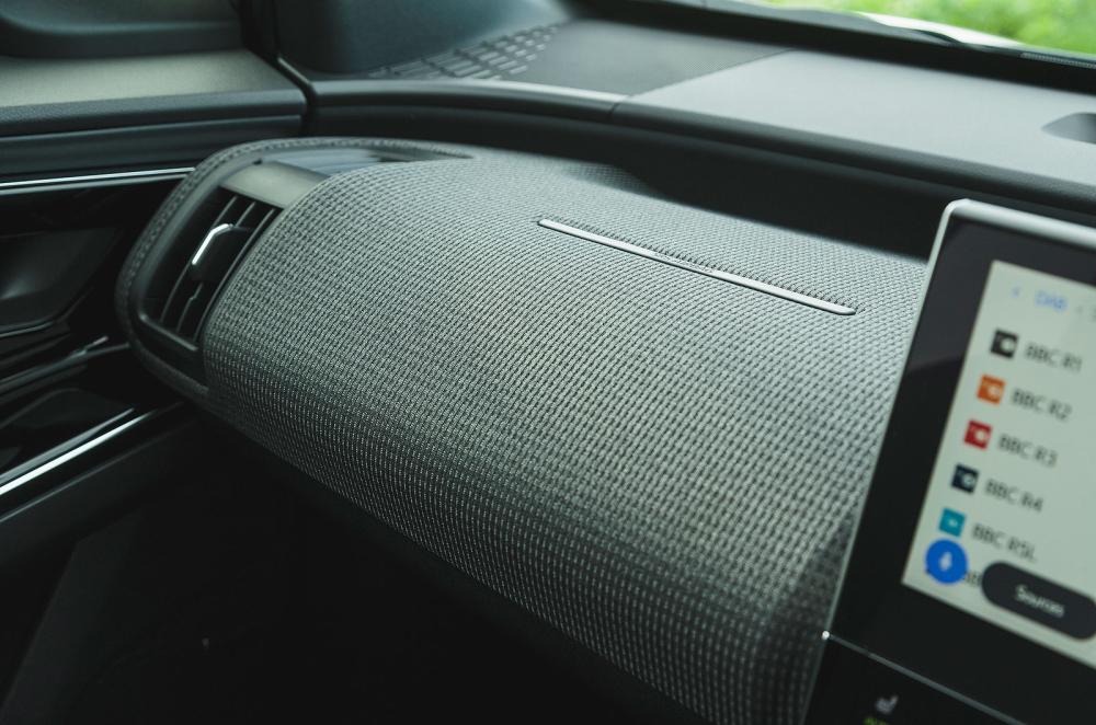 Subaru Solterra interior detail