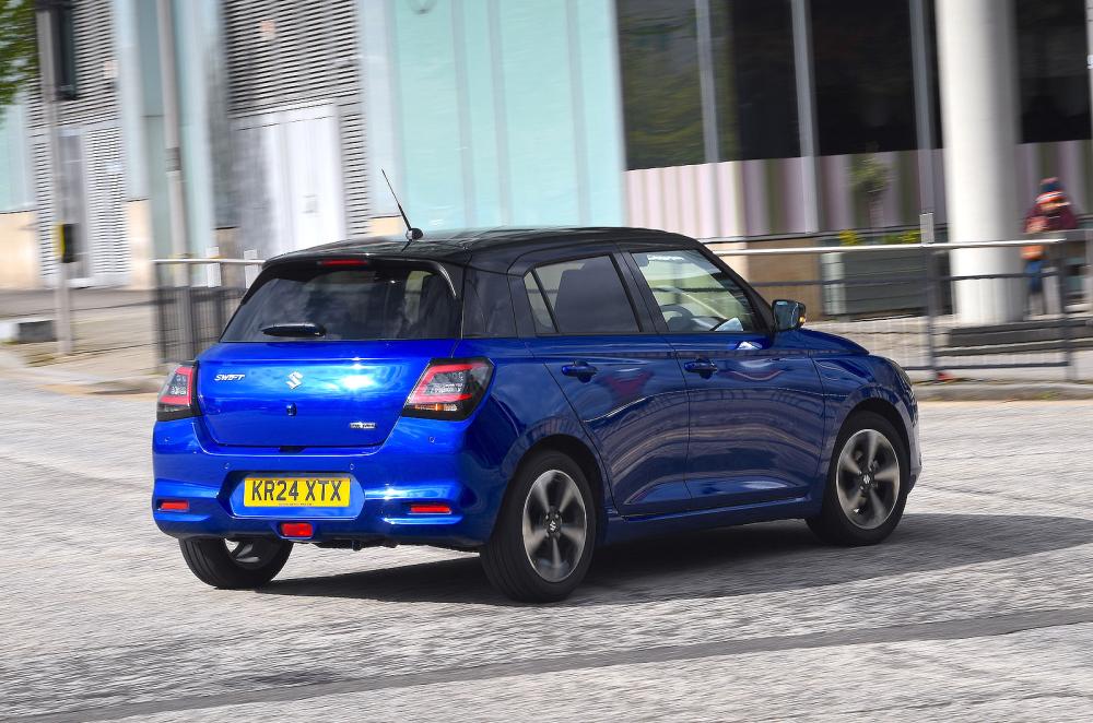 Suzuki Swift Hybrid rear cornering