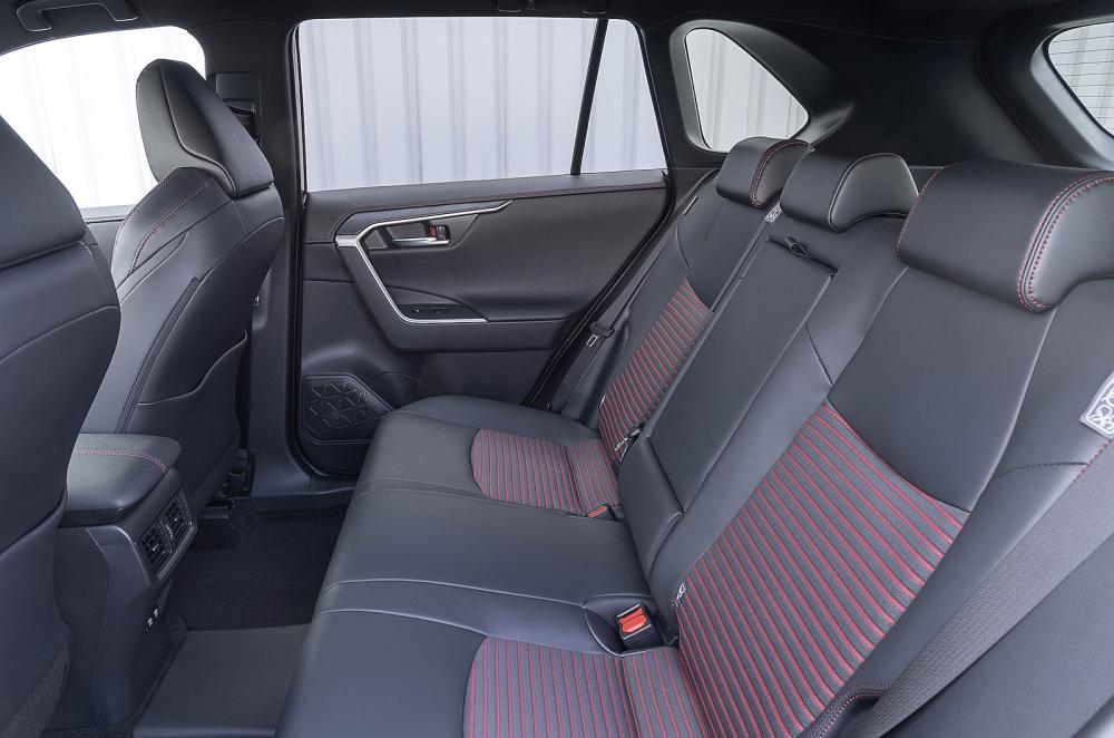 Suzuki Across interior back seats