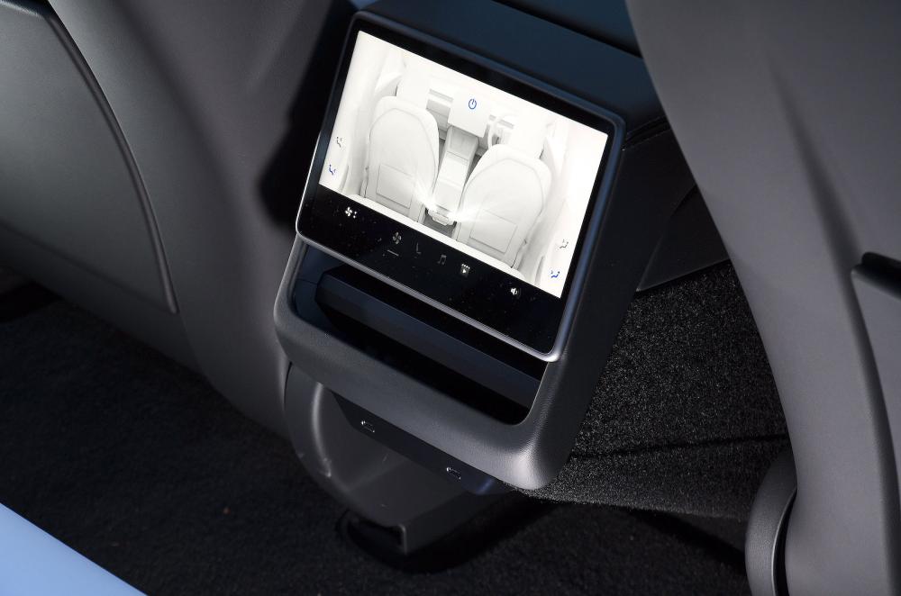 Tesla Model 3 rear screen detail
