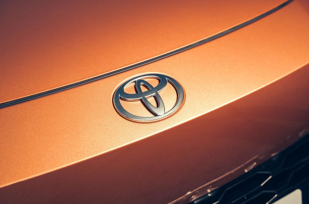 Toyota C-HR badge detail