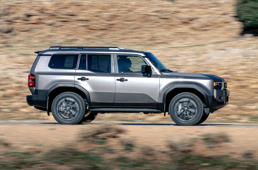 Toyota Land Cruiser right driving