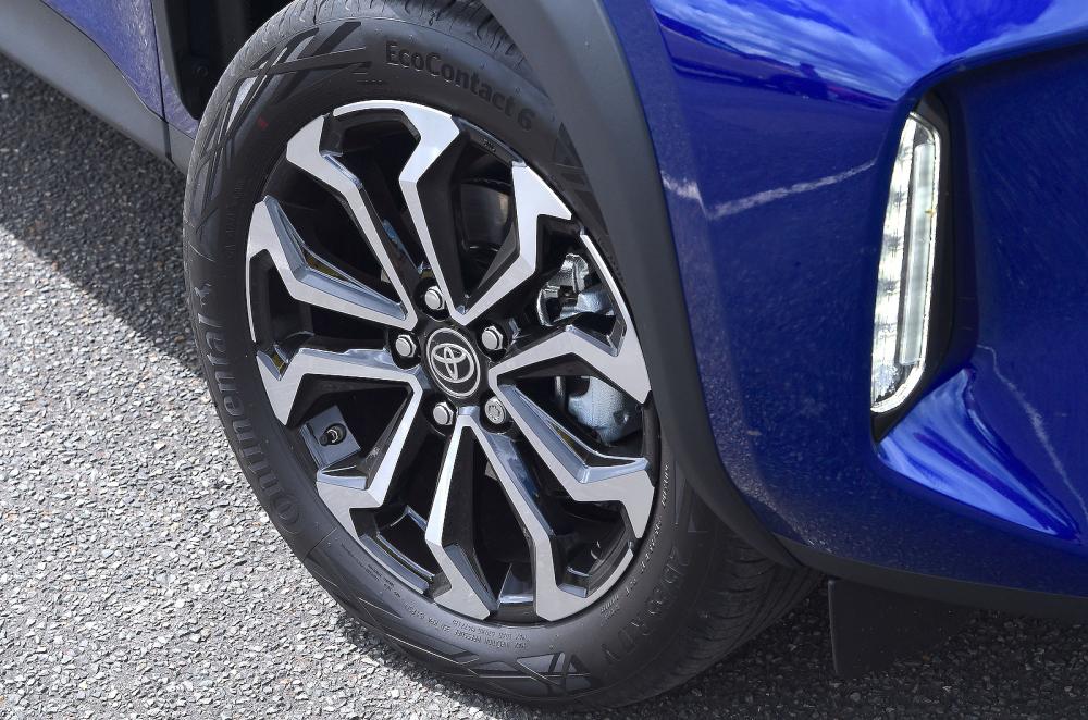 Toyota Yaris Cross alloy wheel