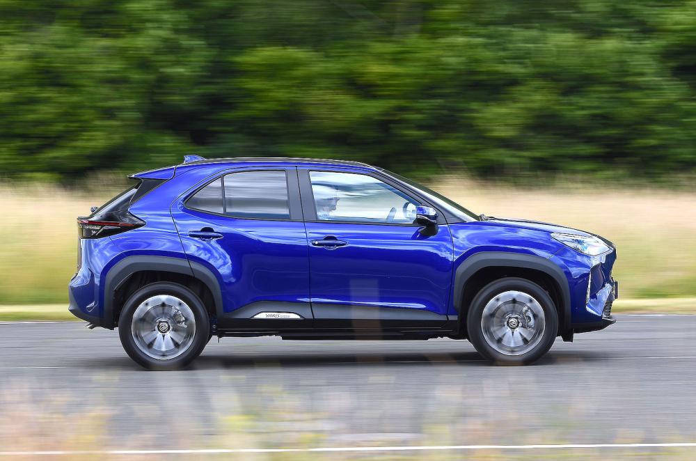 Toyota Yaris Cross right driving