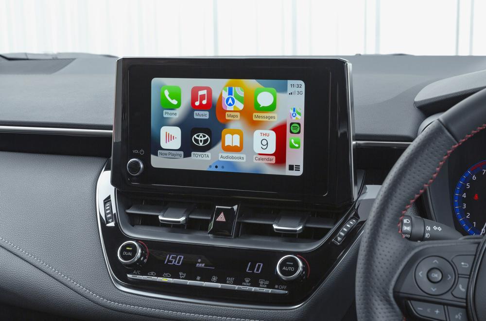 Used Toyota Corolla 2019-present infotainment detail