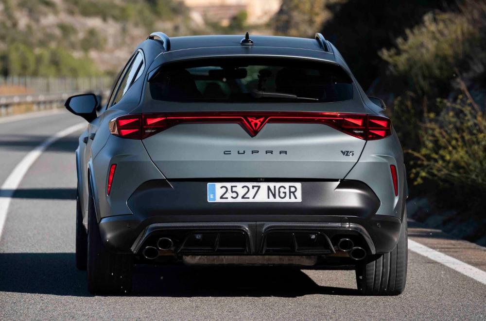 Cupra Formentor dynamic rear