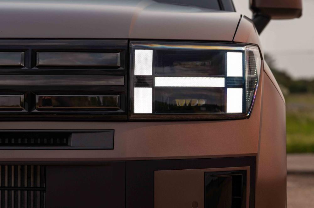 Hyundai Santa Fe headlights