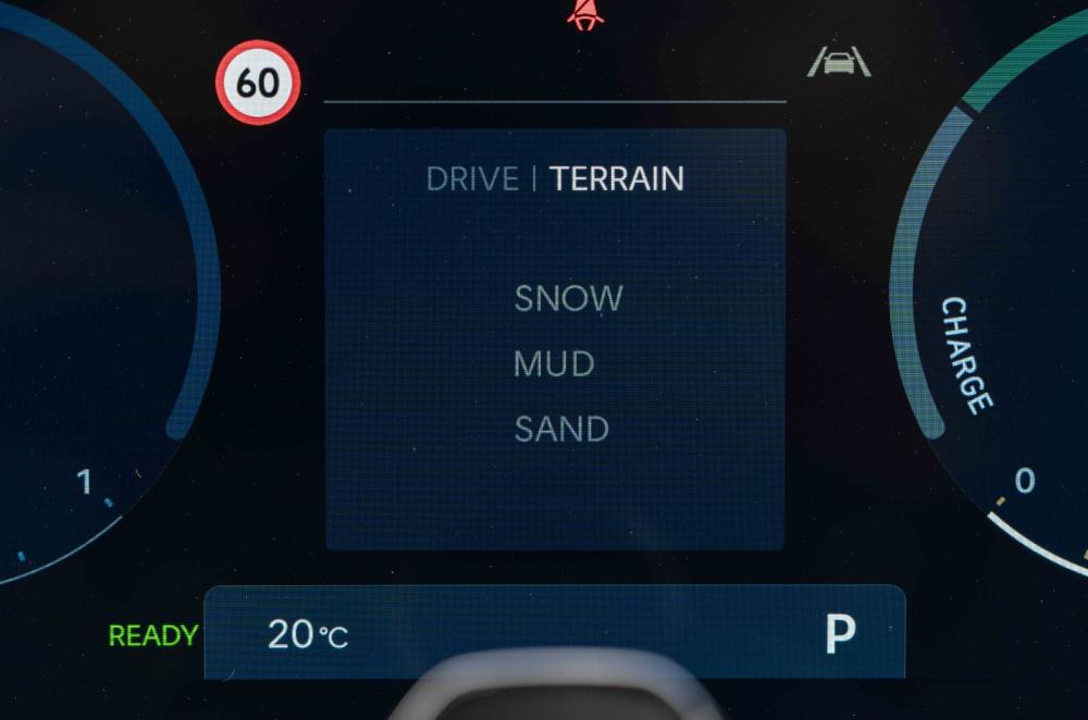 Hyundai Santa Fe interior details