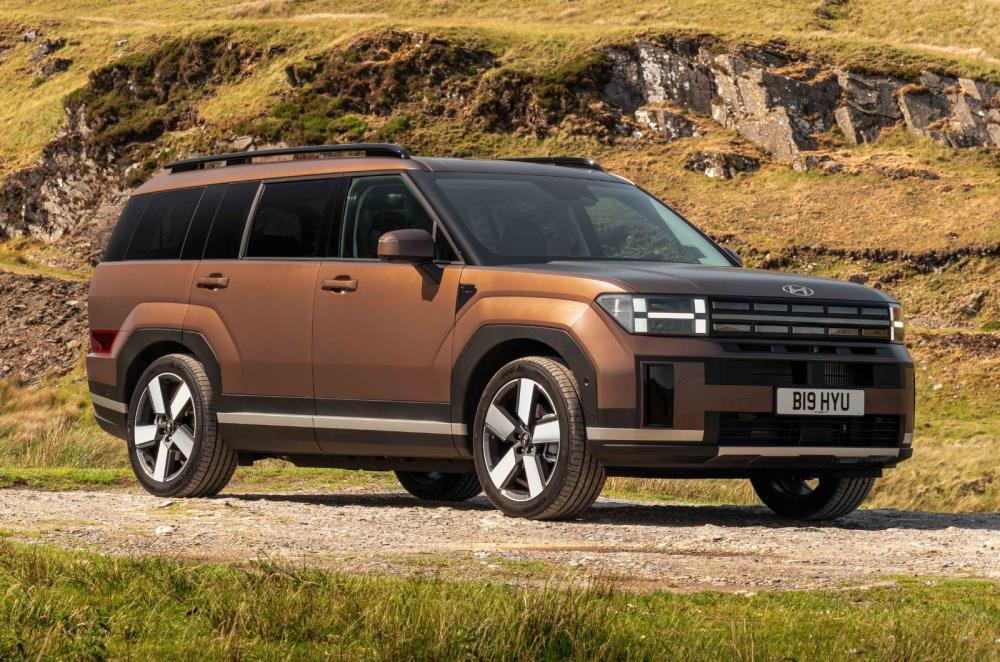 Hyundai Santa Fe front static