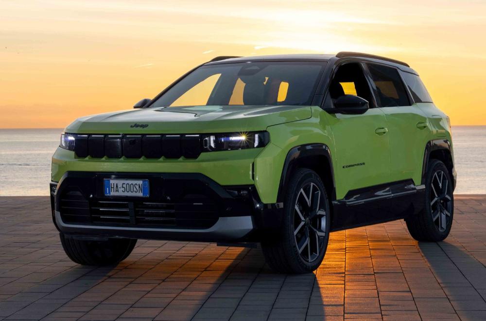 Jeep Compass exterior static